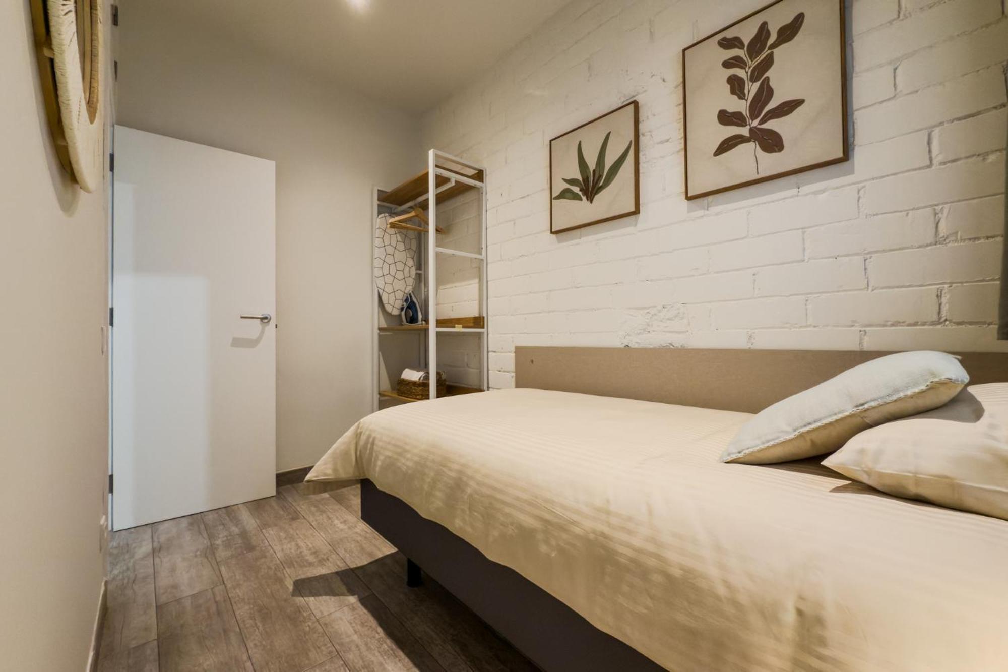 Novus Homes Barcelona Santa Eulalia 略夫雷加特河畔奥斯皮塔莱特 外观 照片
