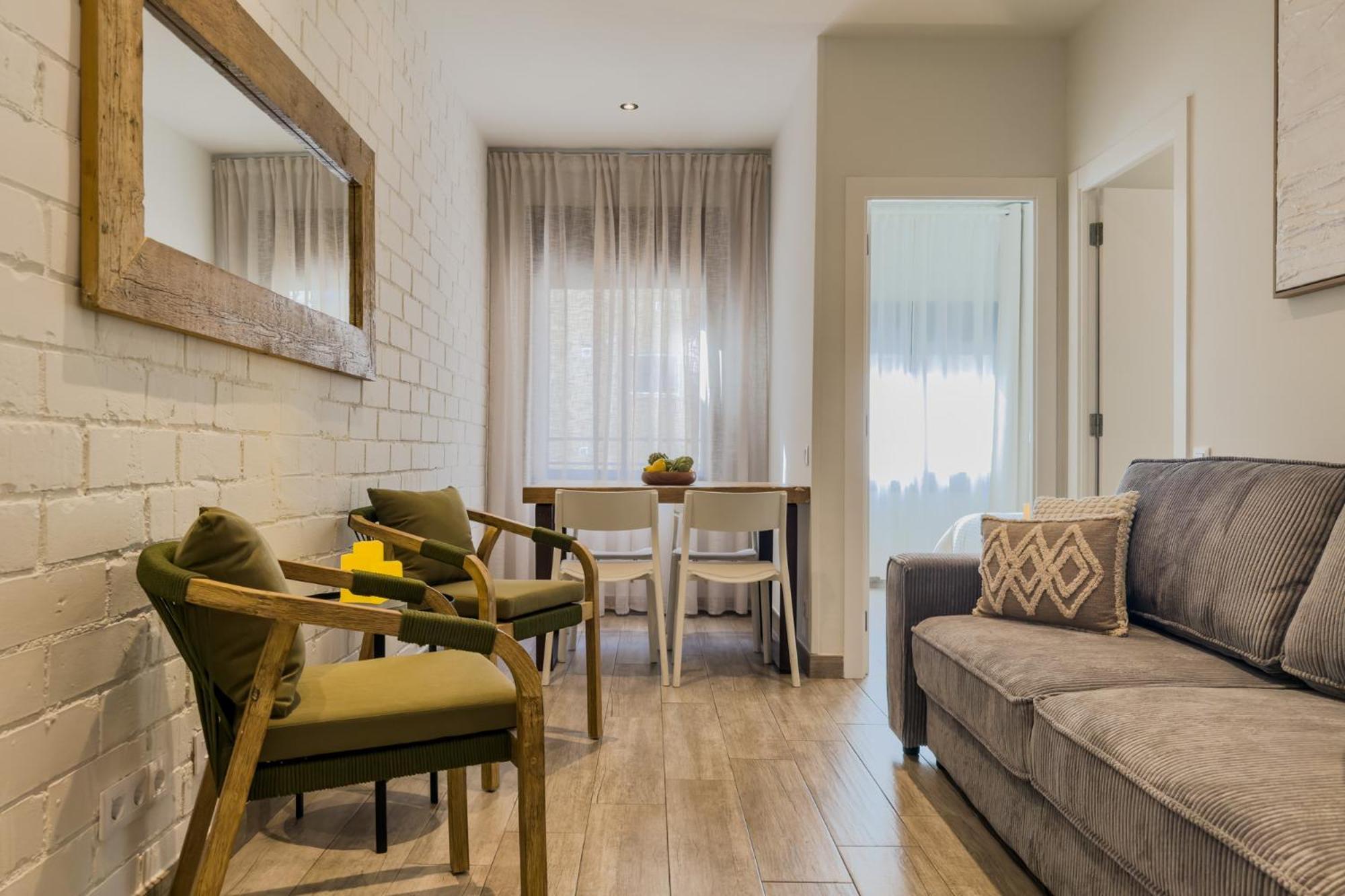 Novus Homes Barcelona Santa Eulalia 略夫雷加特河畔奥斯皮塔莱特 外观 照片