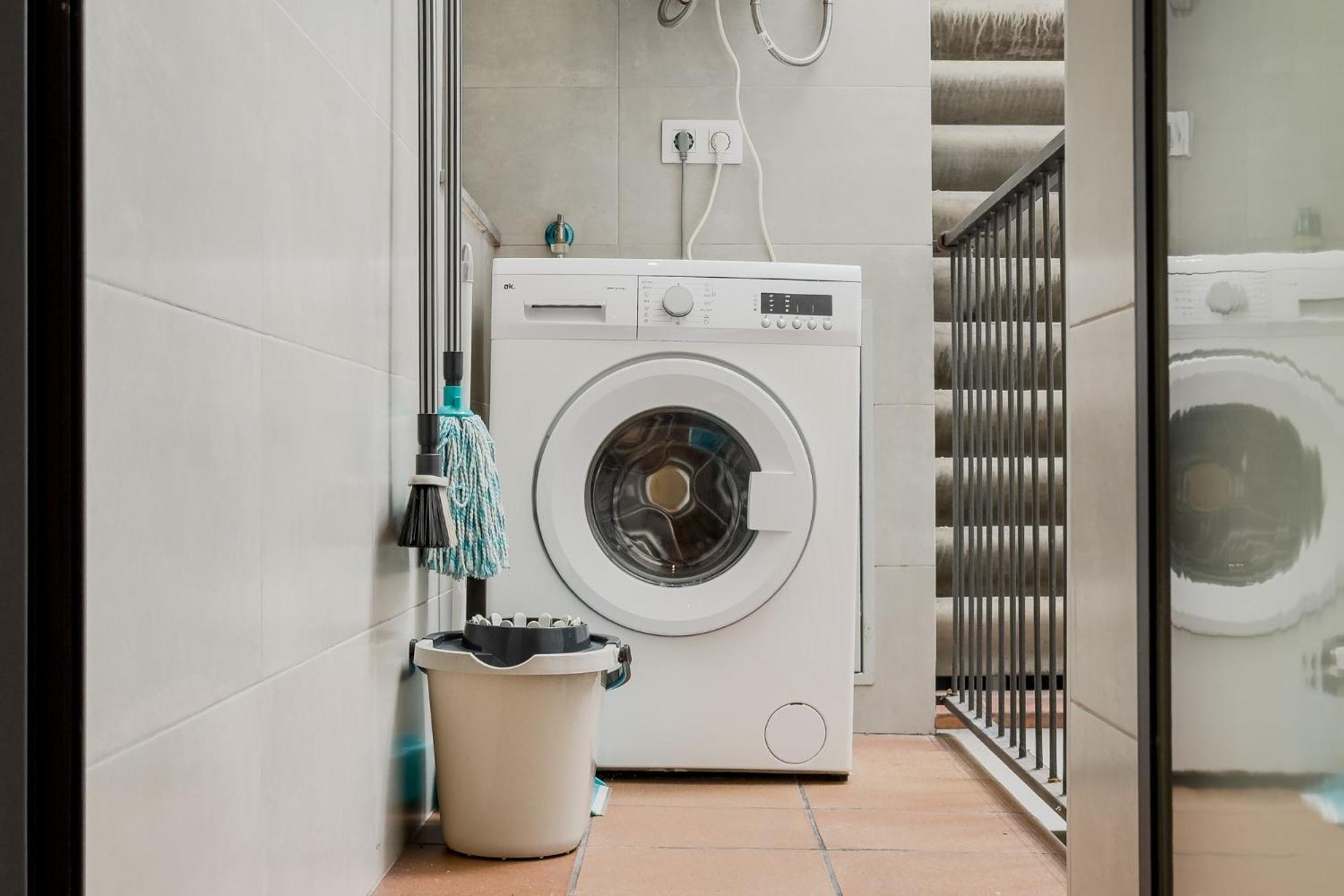 Novus Homes Barcelona Santa Eulalia 略夫雷加特河畔奥斯皮塔莱特 外观 照片
