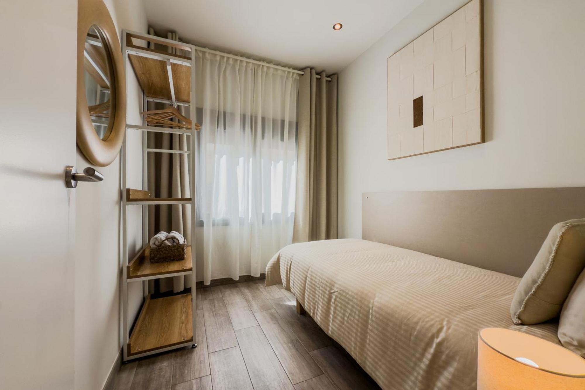 Novus Homes Barcelona Santa Eulalia 略夫雷加特河畔奥斯皮塔莱特 外观 照片